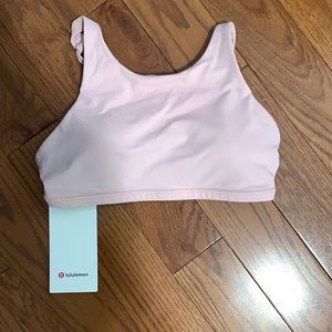 Brand New Lululemon sports bra size 6 in pink